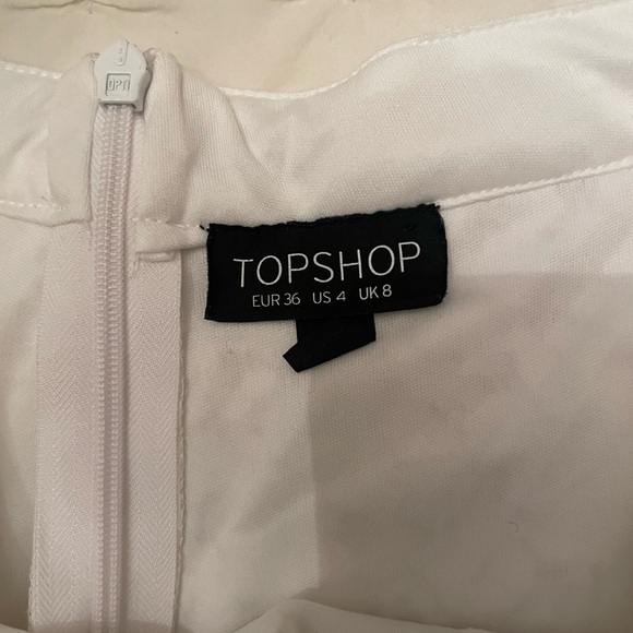 TOPSHOP size small lace mini skirt - Picture 2 of 2